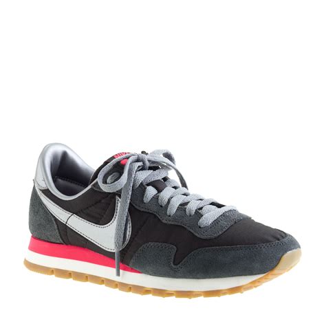 nike classic black herren|Nike Classics .